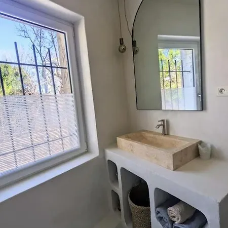 Maison De Charme En Pierre Avec Jardin - 66 * Vinca