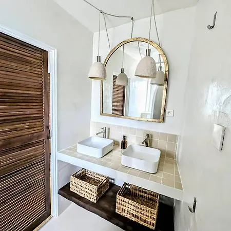 Maison De Charme En Pierre Avec Jardin - 66 빌라 *